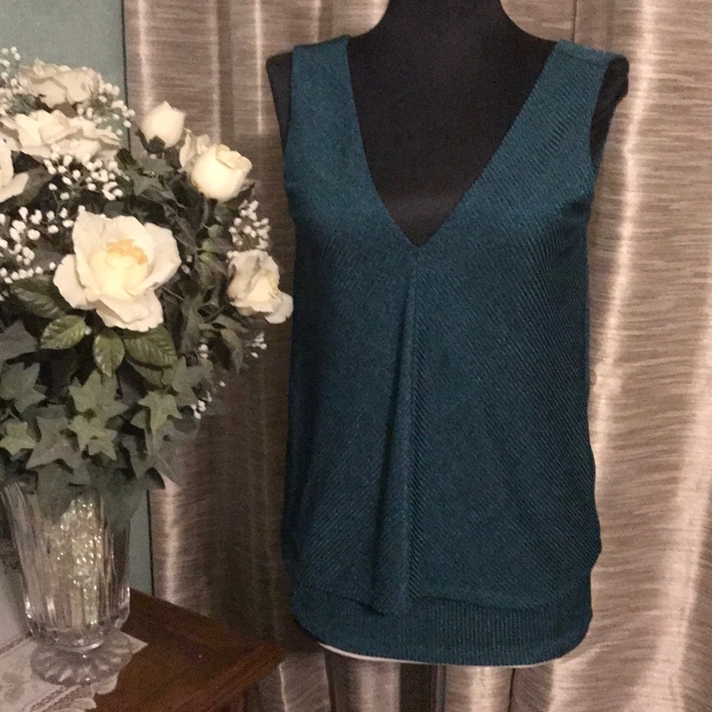 White House Black Market Green Top